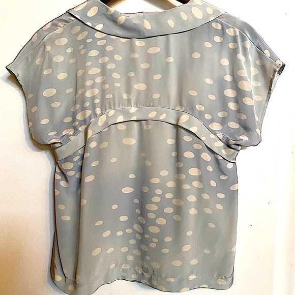 Anthropologie Silk Ombré Cloud Bubble Top - Picture 4 of 4
